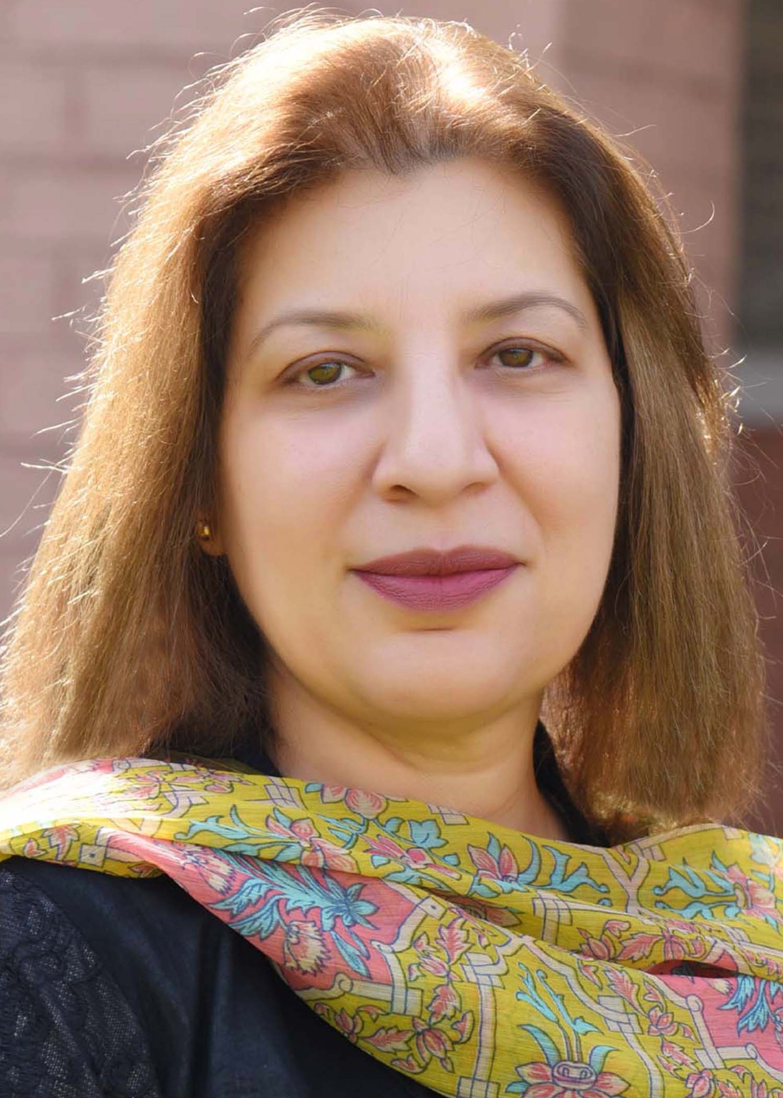 Ms. Farah Jamshed 